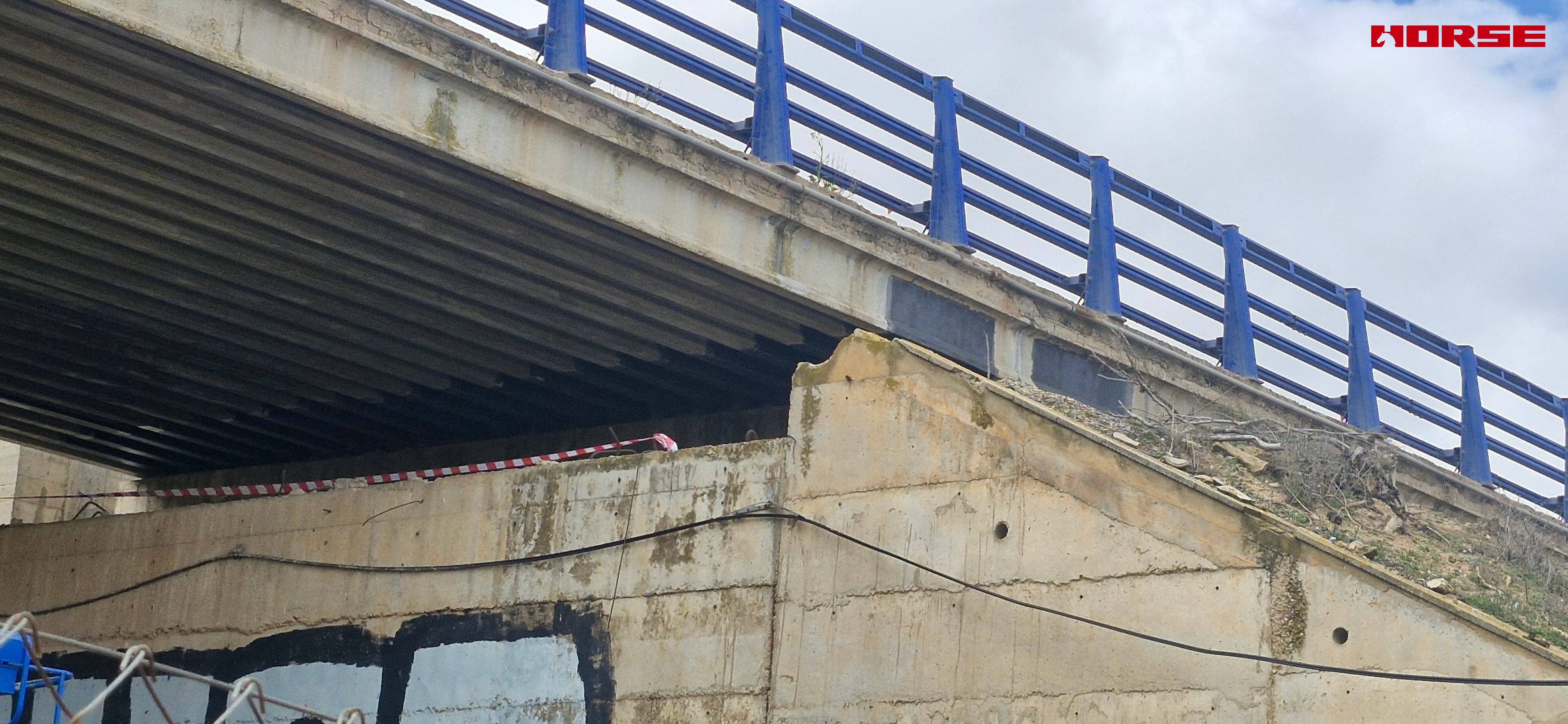 Refuerzo de Puente Multiviga de Hormigón Pretensado con Laminado de CFRP y U-wrap