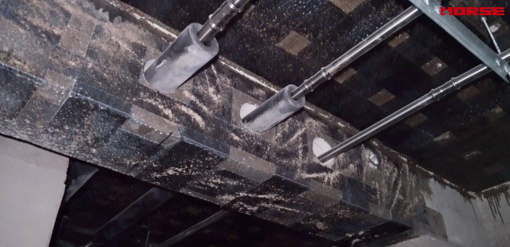 Refuerzo de Aberturas en Vigas de Hormigón Armado con Láminas de Fibra de Carbono