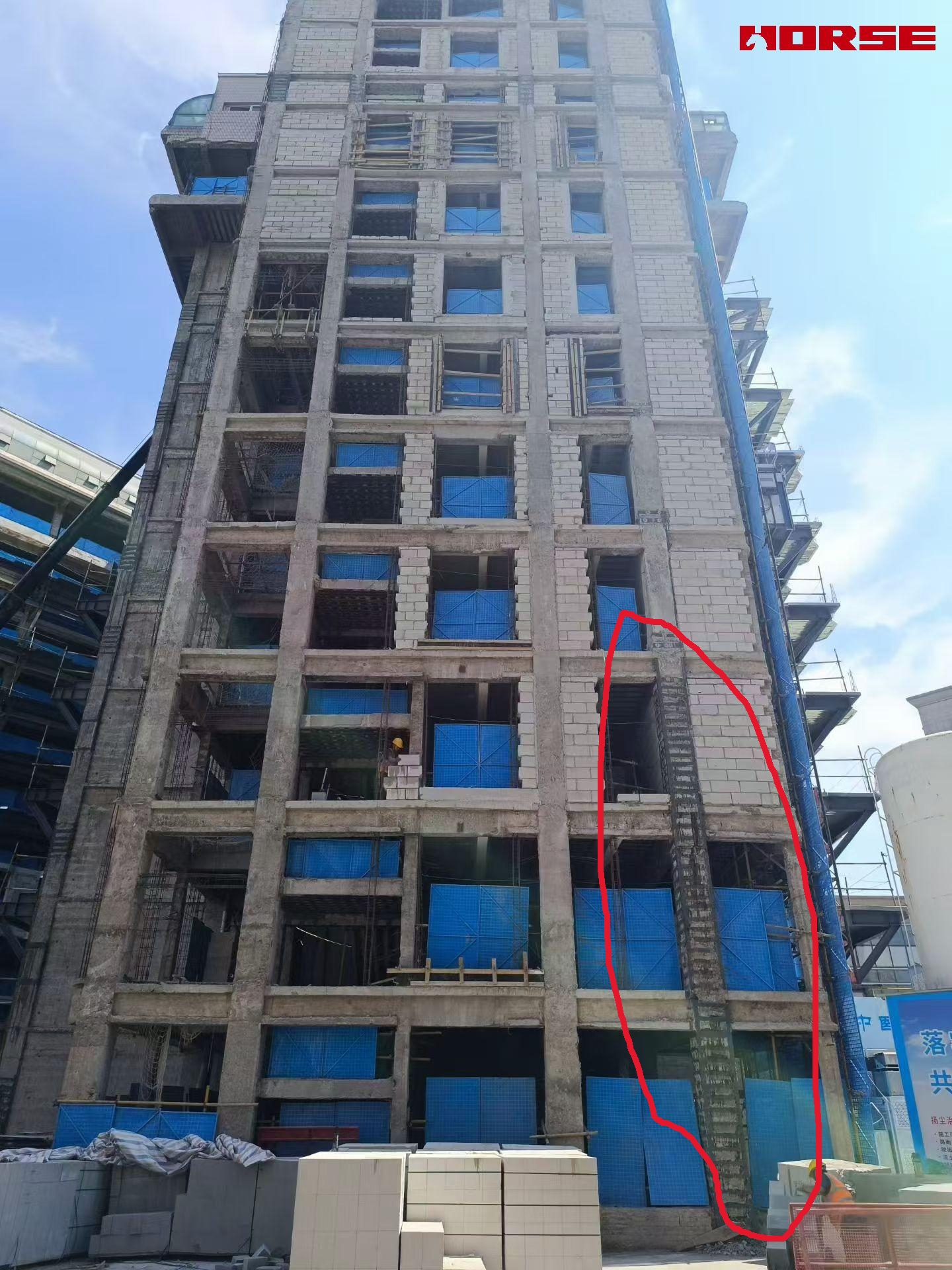 Rehabilitación y Refuerzo Estructural de un Edificio de Oficinas de Gran Altura
