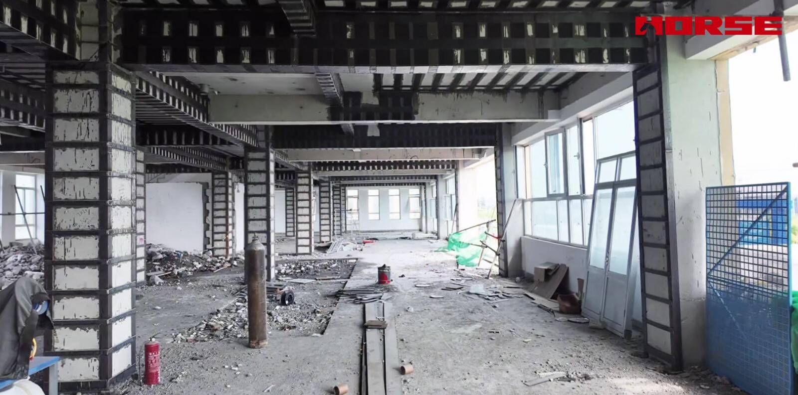 Refuerzo Estructural para Conversión de Comercial a Centro de Cuidados para Ancianos -- Carbon Fiber & Steel Jacketing Refuerzo Estructural para Conversión de Comercial a Centro de Cuidados para Ancianos -- Carbon Fiber & Steel Jacketing