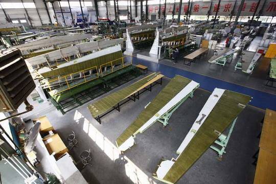 Refuerzo de la fábrica de aviones comerciales de Shanghái: revestimiento de acero