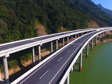 Reparación de grietas en puentes con adhesivo de inyección de grietas