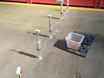 Reparación de grietas en losas mediante adhesivo de inyección epoxi