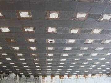 Tecido de fibra de carbono usado no reforço de flexão de lajes