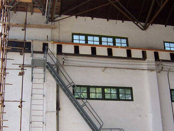 Vigas de grúa reforzadas con tejido de fibra de carbono (CFRP)