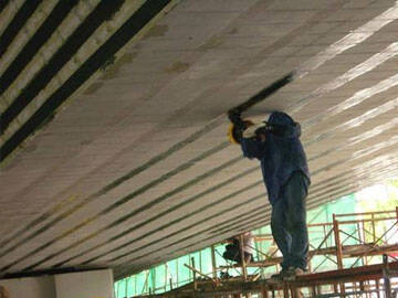 Envoltura de CFRP para reforzar puentes