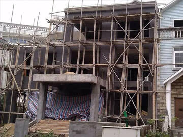 Fortalecer la villa utilizando el sistema de fibra de carbono (CFRP)